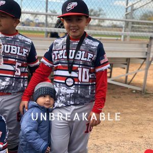 Meet your Posher, Efren